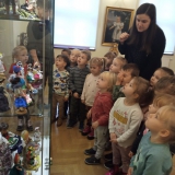 dzieci-w-muzeum